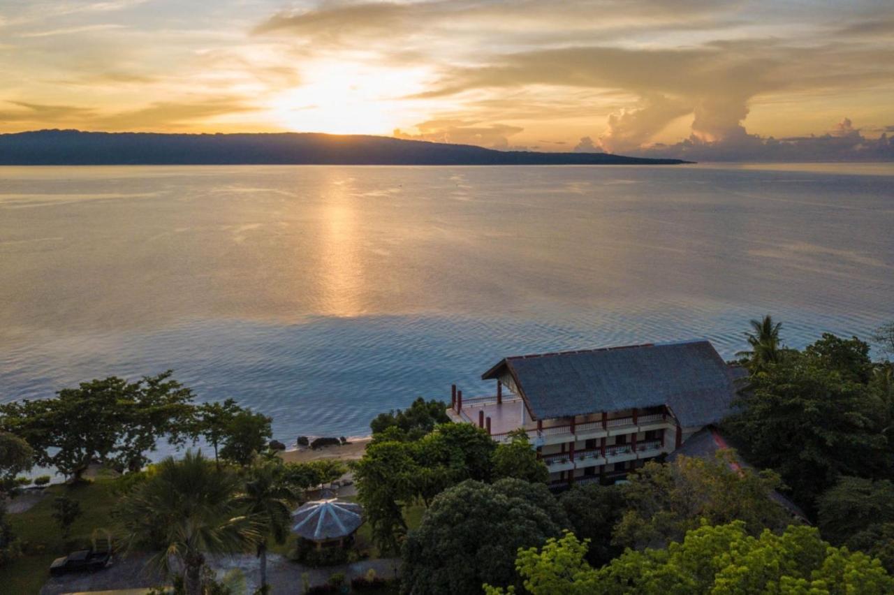 Wuthering Heights Bed & Breakfast By The Sea Dumaguete City Екстер'єр фото